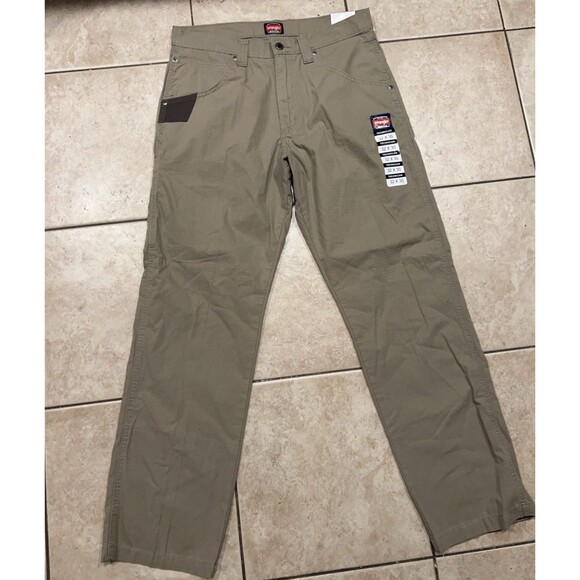 Wrangler Pants Mens 32x30 Khaki Workwear Technician Relaxed Fit Ripstop NEW - Picture 1 of 9